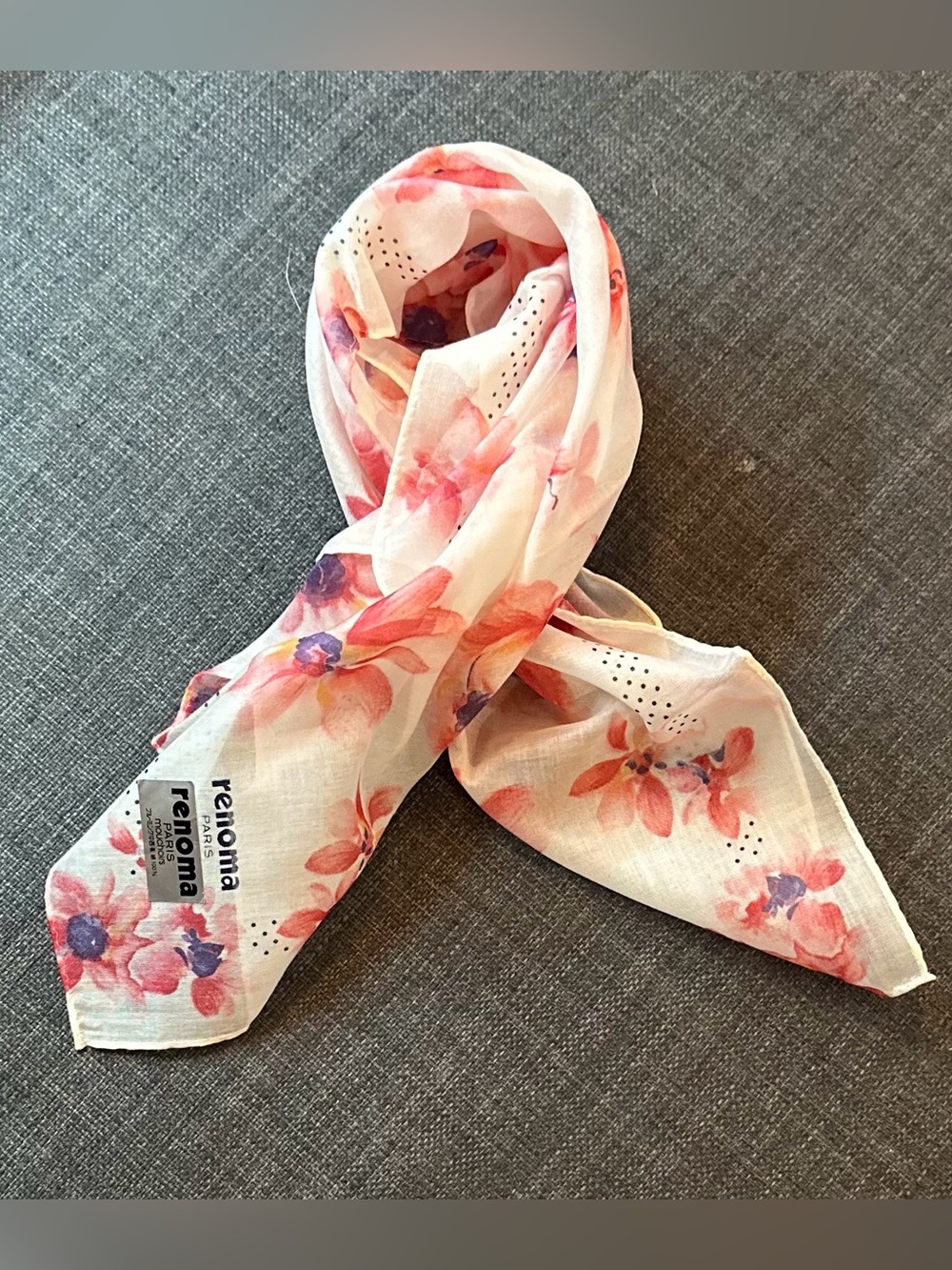 Renoma Floral Pink Women's handkerchief - Lightweight Fashion Accessory